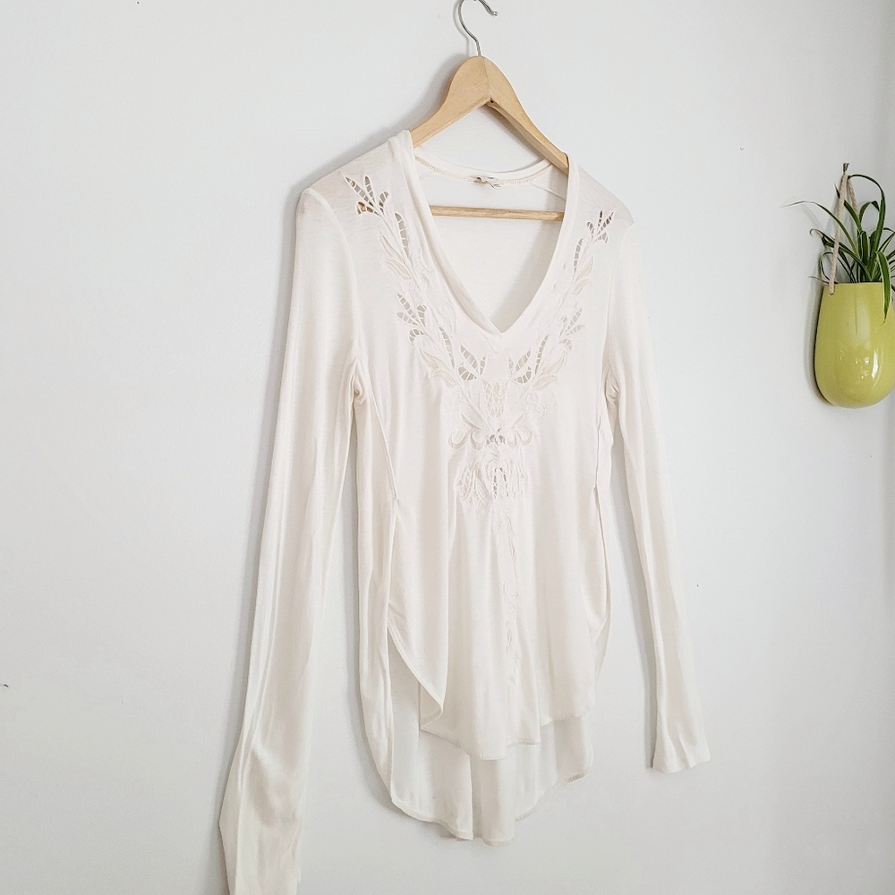 Wilfred | Cream Crochet Lace High Low V Neck Tunic Blouse - XS - Picture 4 of 13